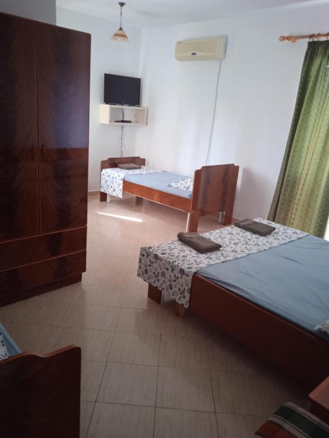 Hotel Moris Дуррес Екстер'єр фото