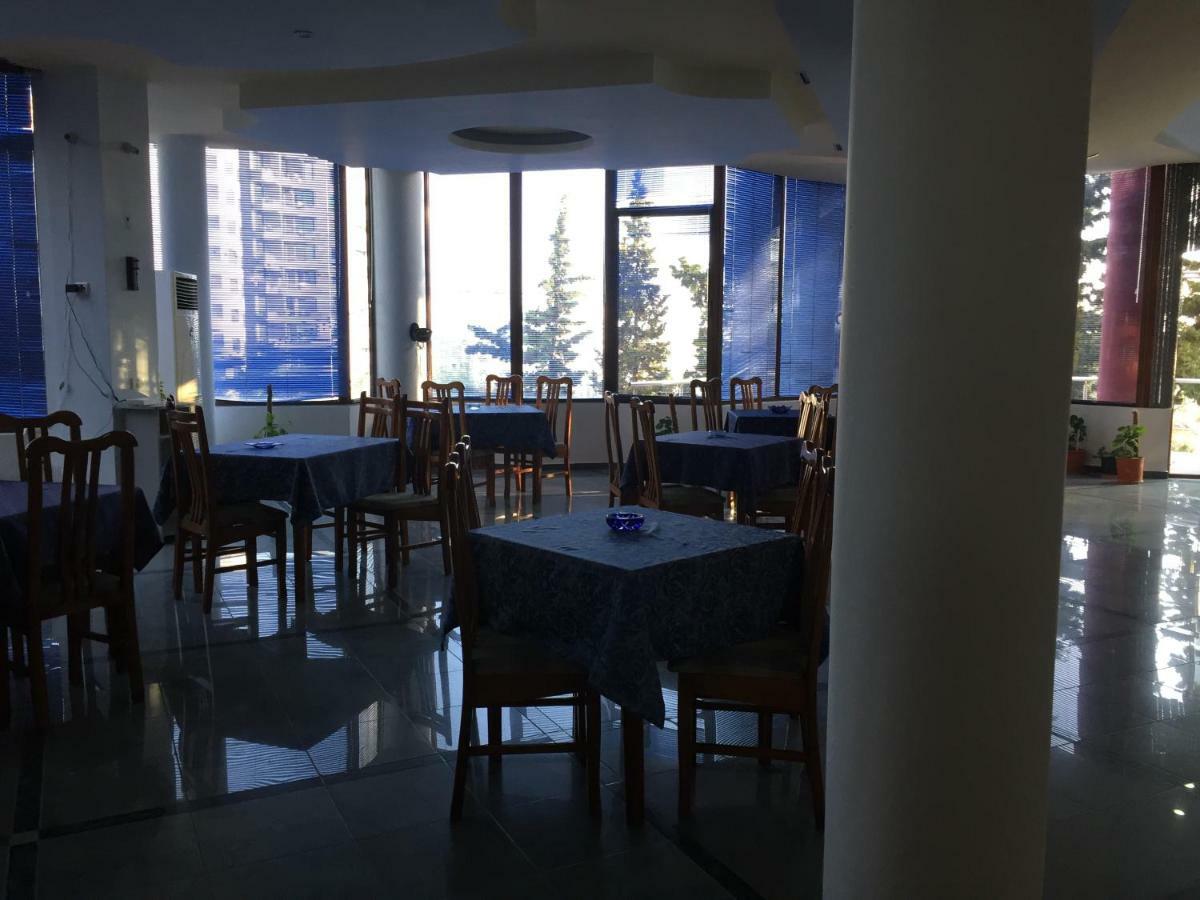 Hotel Moris Дуррес Екстер'єр фото